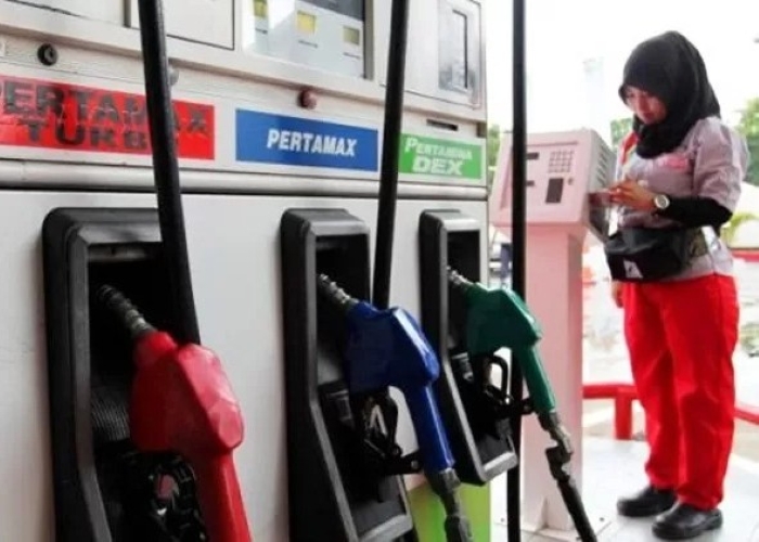 Pertamina resmi mengumumka harga BBM terbaru berlaku 1 November 2025 di SPBU Pertamina dan Pertashop.