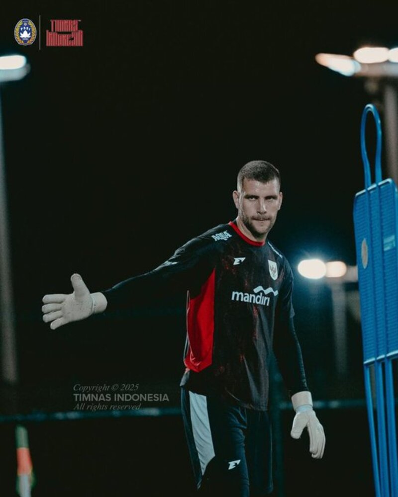 SIAP: Maarten Paes siap kembali turun bersama timnas Indonesia