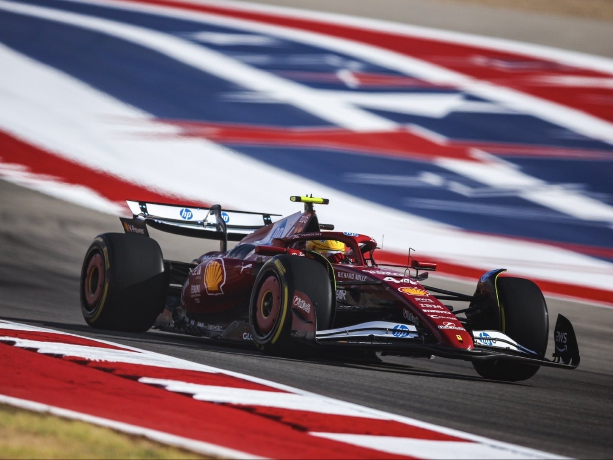 Lewis Hamilton memuji pertumbuhan pesat F1 di Amerika Serikat.