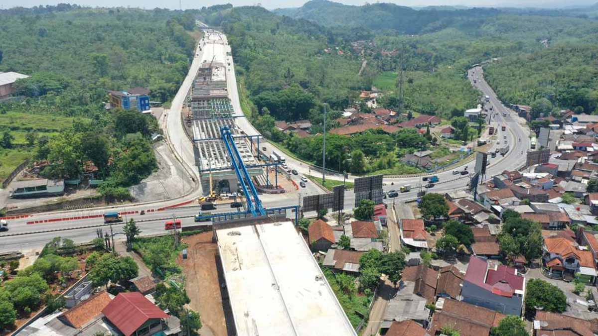 Gubernur Ahmad Luthfi Dorong Percepatan Tol Yogyakarta-Bawen, Ini Progresnya.