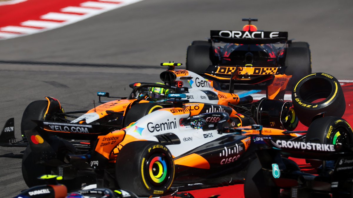 Duo McLaren terpaksa mengakhiri balapan Sprint lebih awal di F1 GP Amerika Serikat.