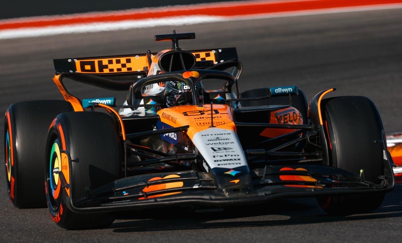 Lando Norris ungkap alasan McLaren kesulitan di kualifikasi F1 GP Amerika Serikat.