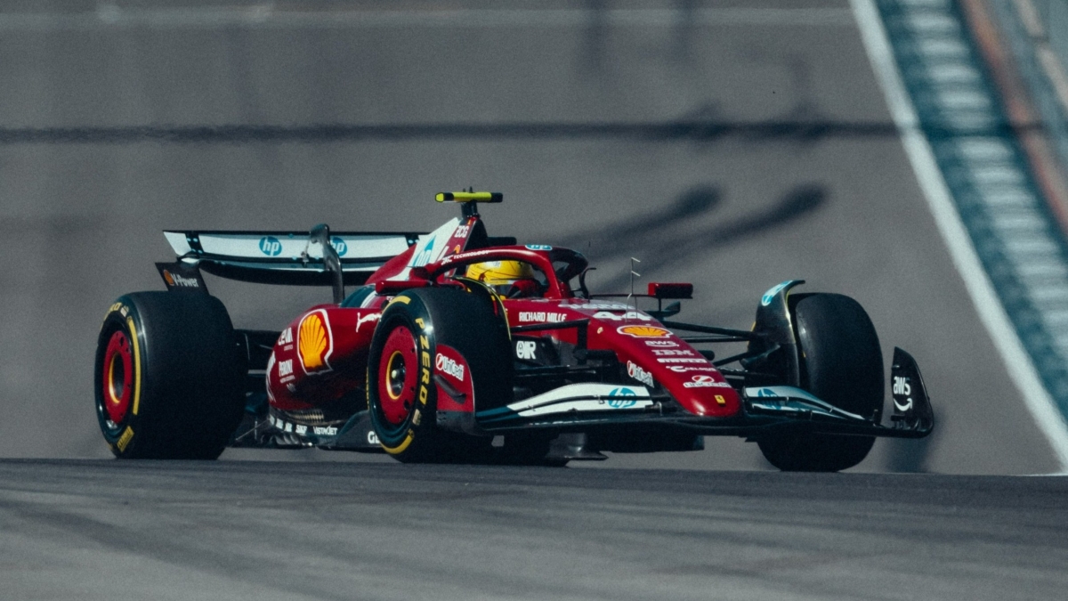 Ferrari raih podium pertama sejak Belgia lewat strategi berani di F1 GP Austin.
