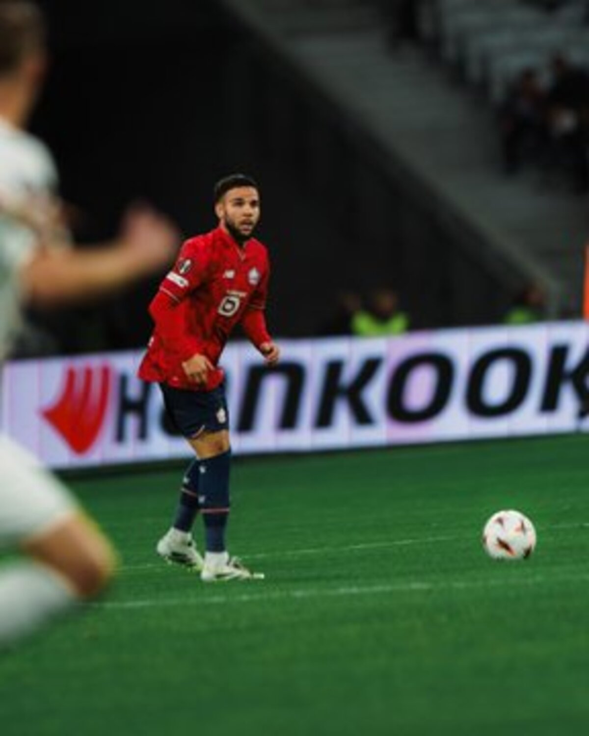 SIAP TAMPIL: Calvin Verdonk bek timnas Indonesia siap tampi di ajang Liga Europa bersama Lille