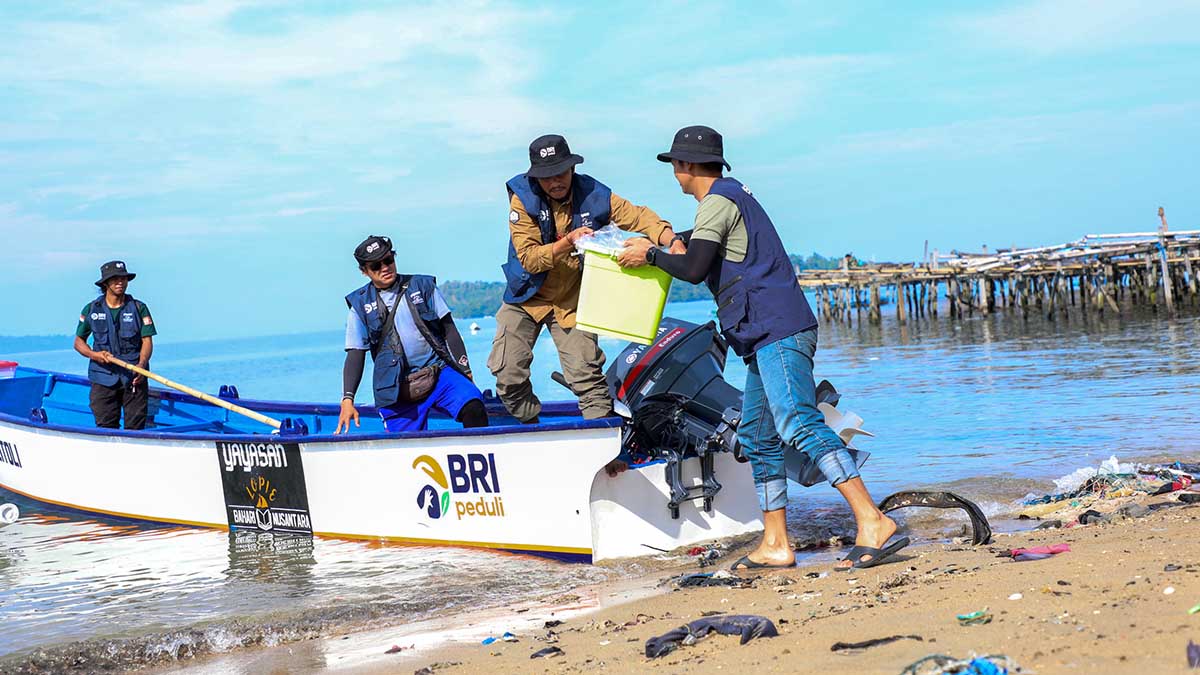 BRI Peduli luncurkan Perahu Literasi di Tolitoli, bantu anak-anak pesisir menjangkau pendidikan dan buku bacaan hingga pulau terluar.