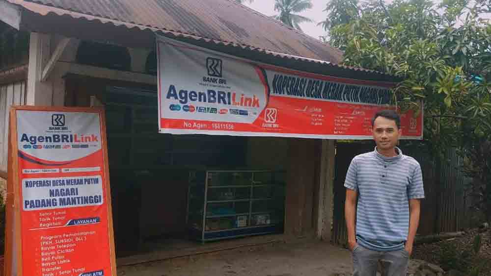 AgenBRILink Koperasi Merah Putih Hidupkan Ekonomi Desa di Pasaman, Warga Tak Perlu Lagi ke Kota untuk Transaksi Keuangan.