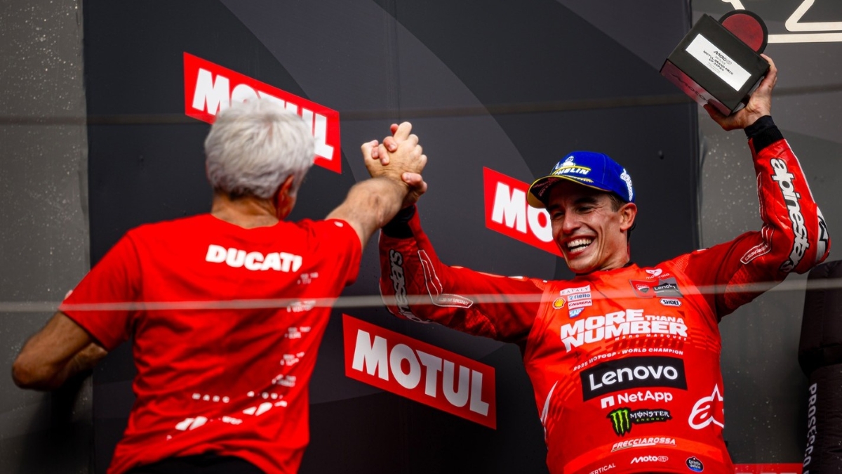 Jorge Lorenzo tantang Marc Marquez buktikan status GOAT MotoGP.