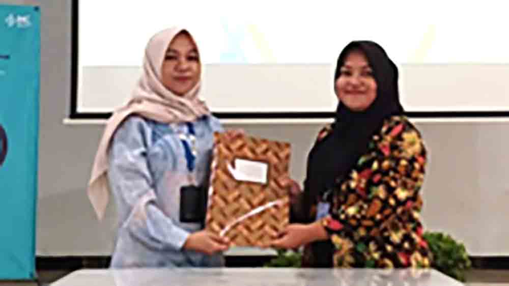Serah terima jabatan antara dr. Marta Nurani Putri kepada direktur RSU Bhakti Husada yang baru drg. Vinandita Nabilla Karina.,M.kes.,M.Hkes.