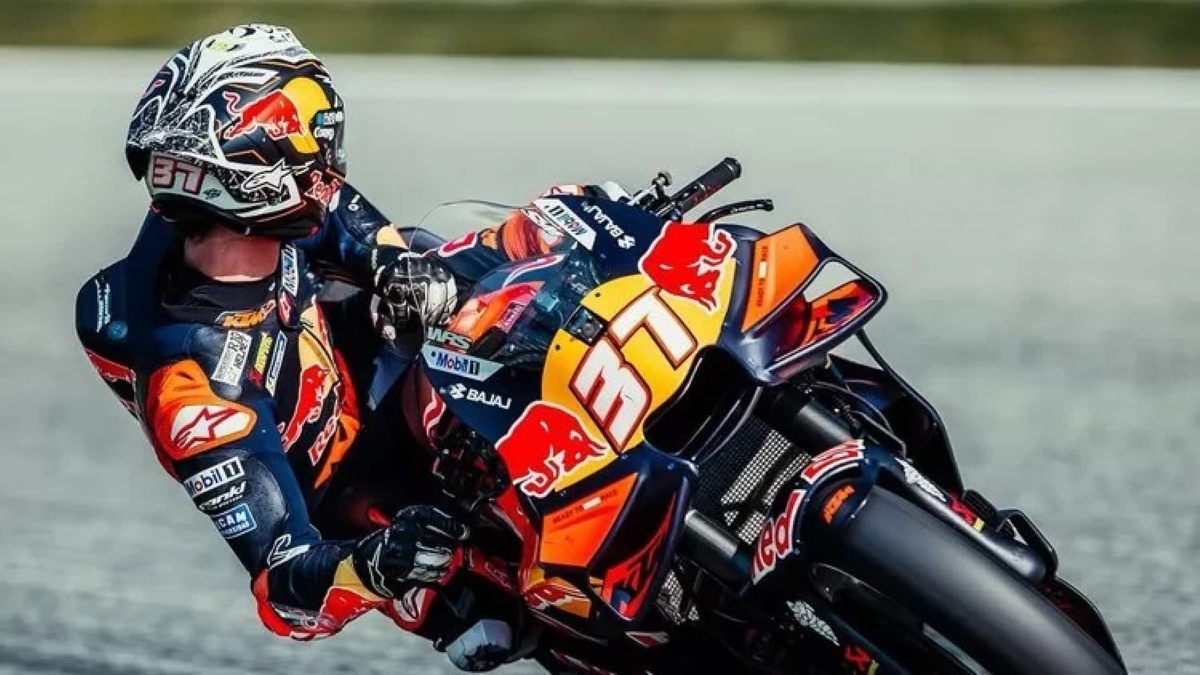 Pedro Acosta bertekad menangi MotoGP 2025 bersama KTM.