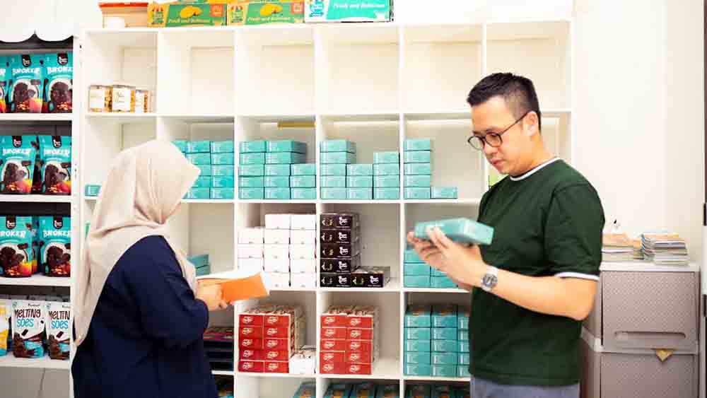BRI buka Pengusaha Muda BRILiaN 2025 bertepatan Hari Sumpah Pemuda. Program ini dorong pengusaha muda berinovasi dan tingkatkan daya saing UMKM.