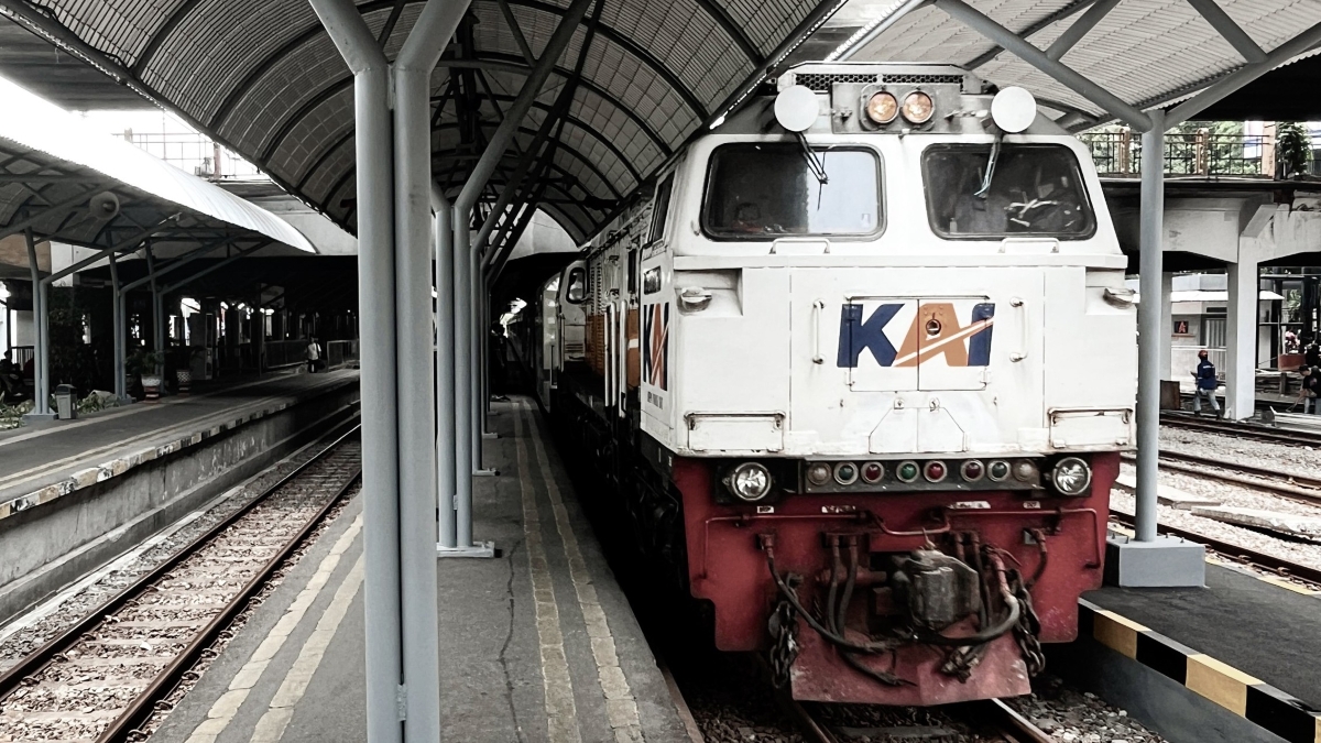 KAI Daop 8 Surabaya tambah perjalanan kereta api hingga ke Banyuwangi sepanjang November 2025.