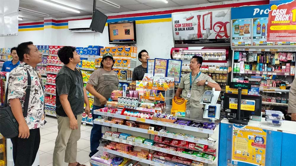 FOTO ILUSTRASI: PT Indomarco Prismatama Cabang Gresik (Indomaret Group) membuka lowongan untuk posisi Retail atau Marketing dengan penempatan Surabaya.