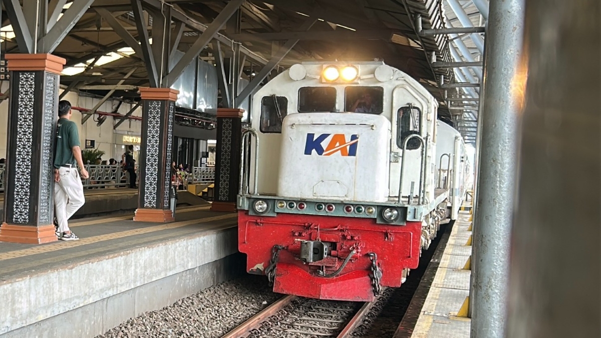 KAI menyesuaikan jadwal dan pola perjalanan kereta api mulai 1 Desember 2025.