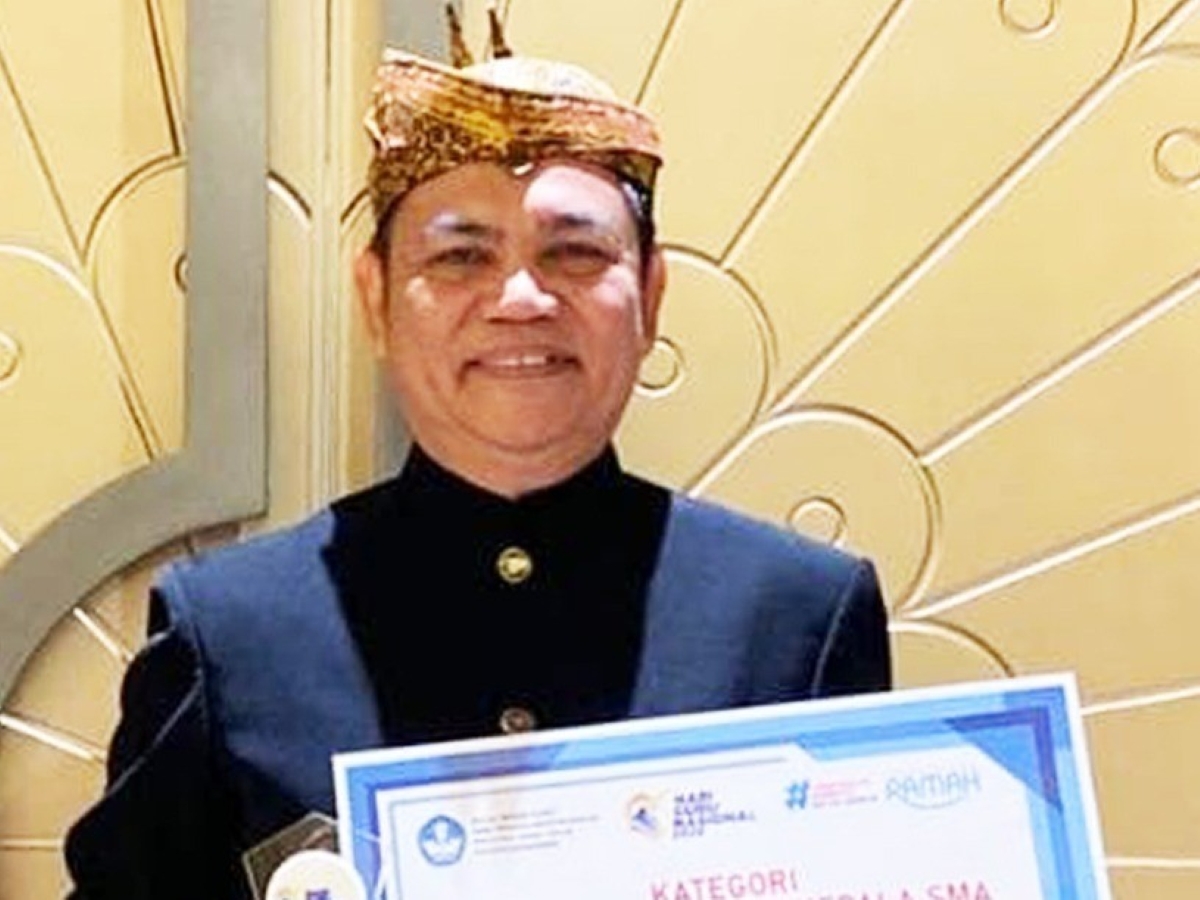 Kepala SMAN 1 Glagah Abdullah maih peringkat 2 GTK Transformatif Jatim 2025, Kamis (6/11/2025).