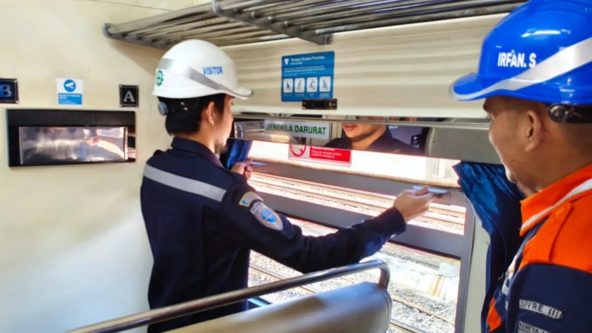 KAI Divre III Palembang lakukan ramp check sarana dan prasarana perkeretaapian.