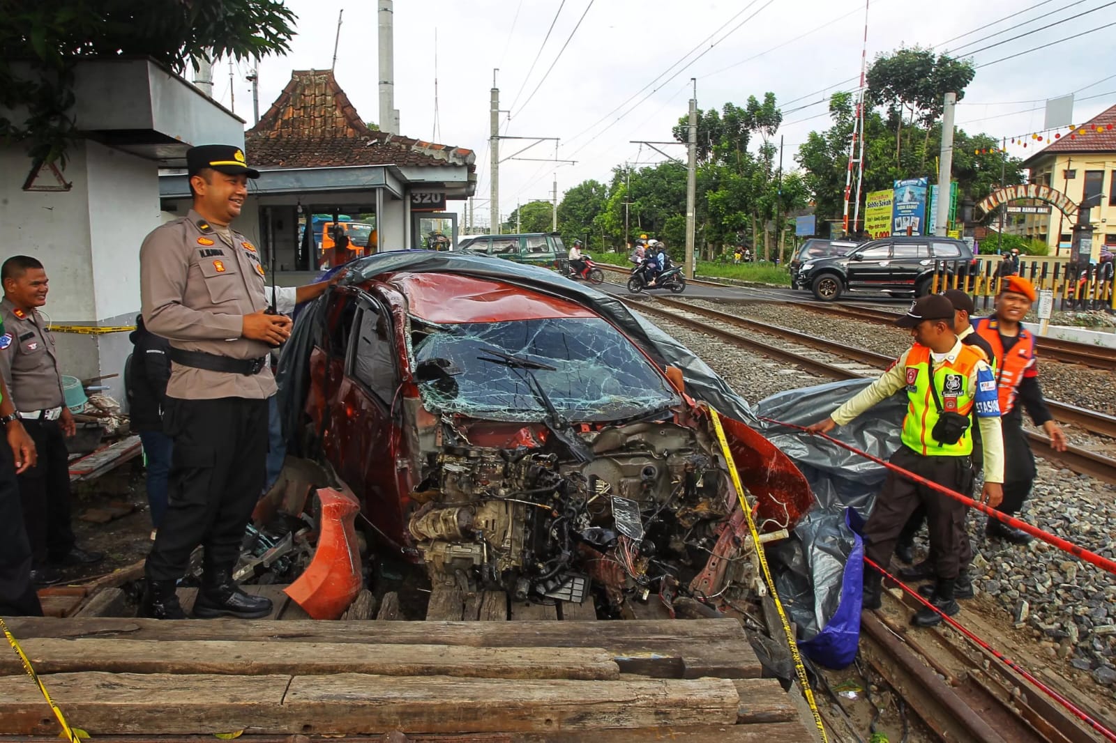 Lima korban kecelakaan Kereta Api Bangunkarta di Prambanan masih dirawat.