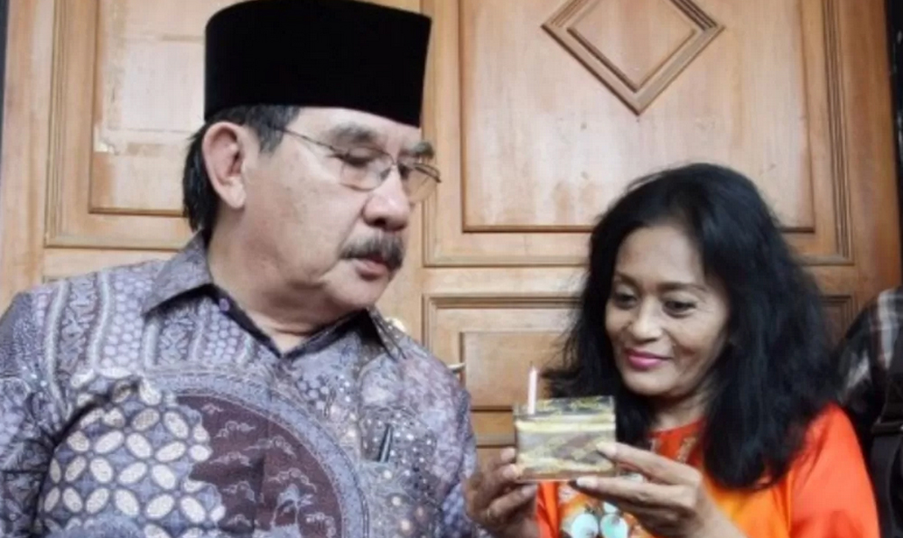 Antasari Azhar dan istrinya Ida Laksmiwati.