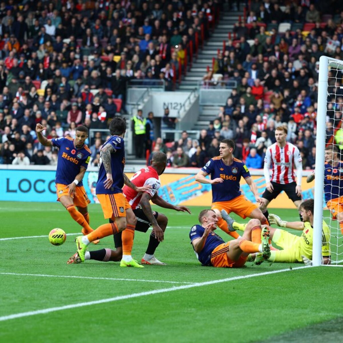 TELAK: Brentford amankan tiga poin penuh atas Newcastle United