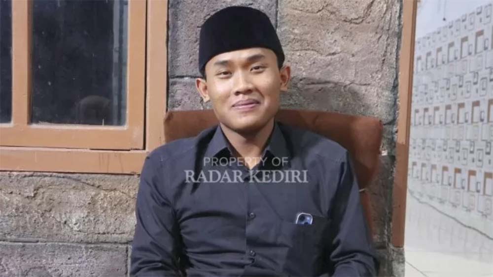 Mohammad Elham Yahya Luqman atau akrab disapa Gus Elham Yahya.