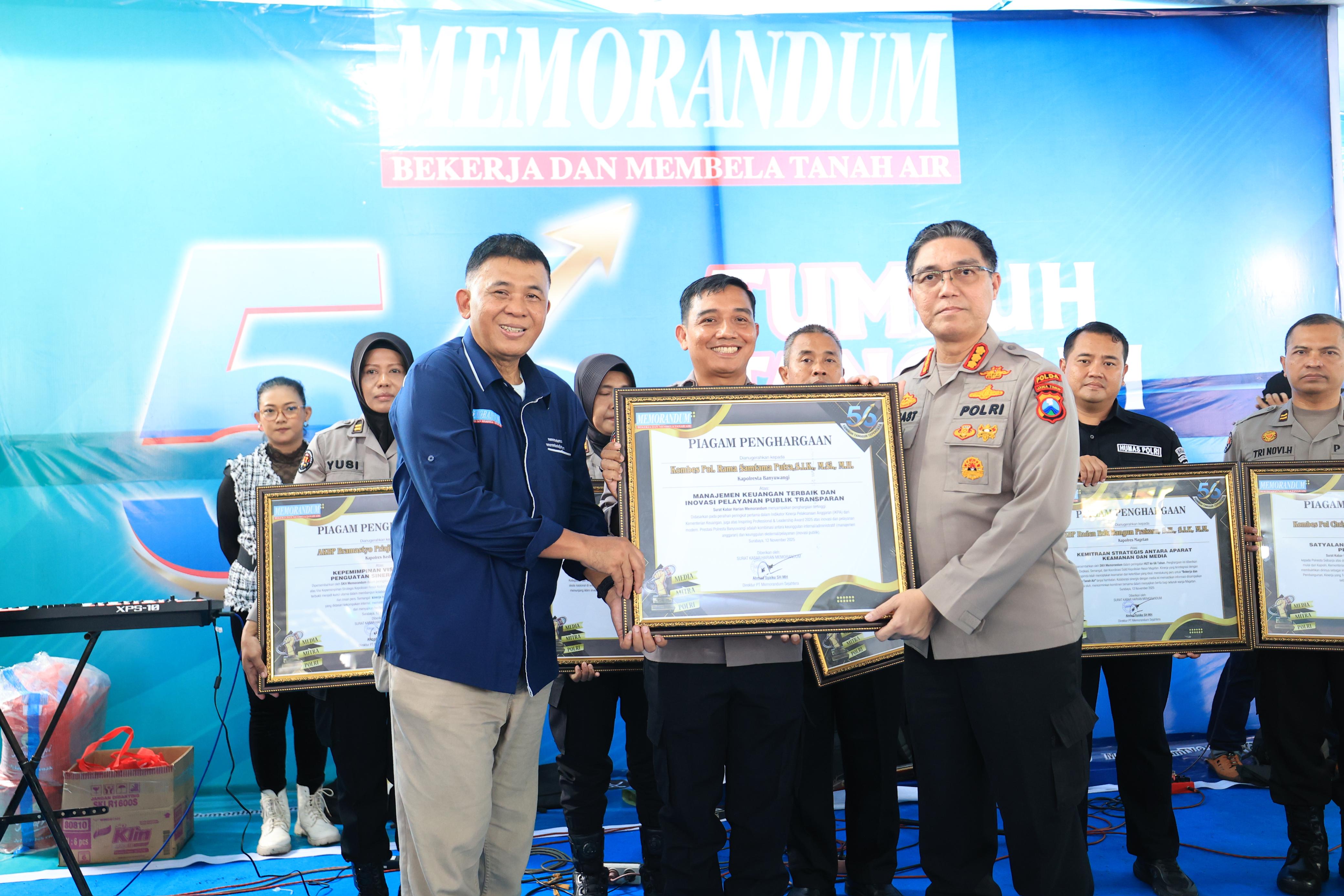 Polresta Banyuwangi raih penghargaan Manajemen Keuangan Terbaik dan Inovasi Pelayanan Publik Transparan.