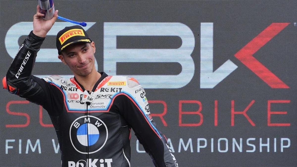 Toprak Razgatlioglu tampil impresif di tes privat Yamaha di Aragon dengan motor V4 baru.
