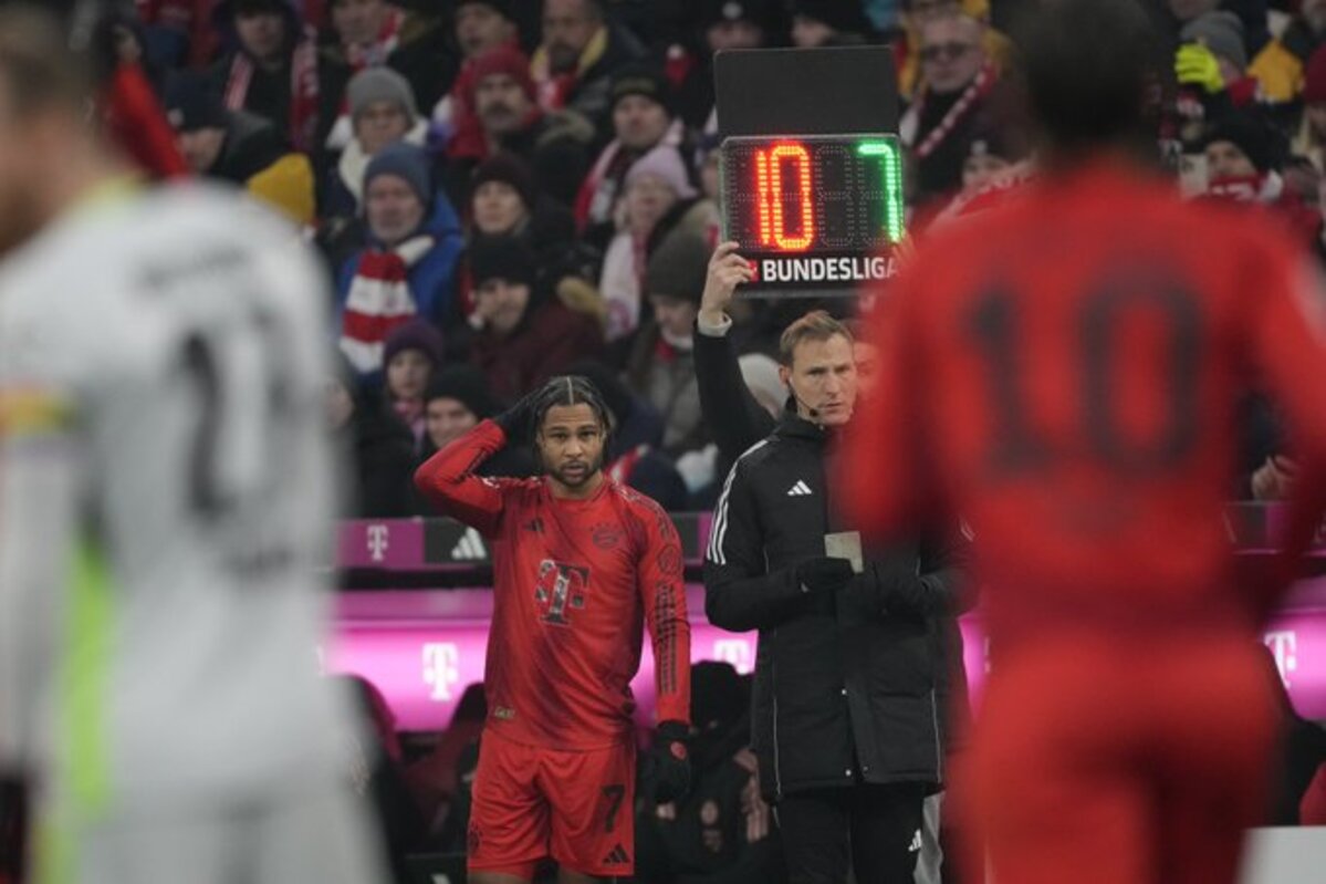 BIDIKAN: Serge Gnabry masuk target boyongan Liverpool dari Bayern Munich