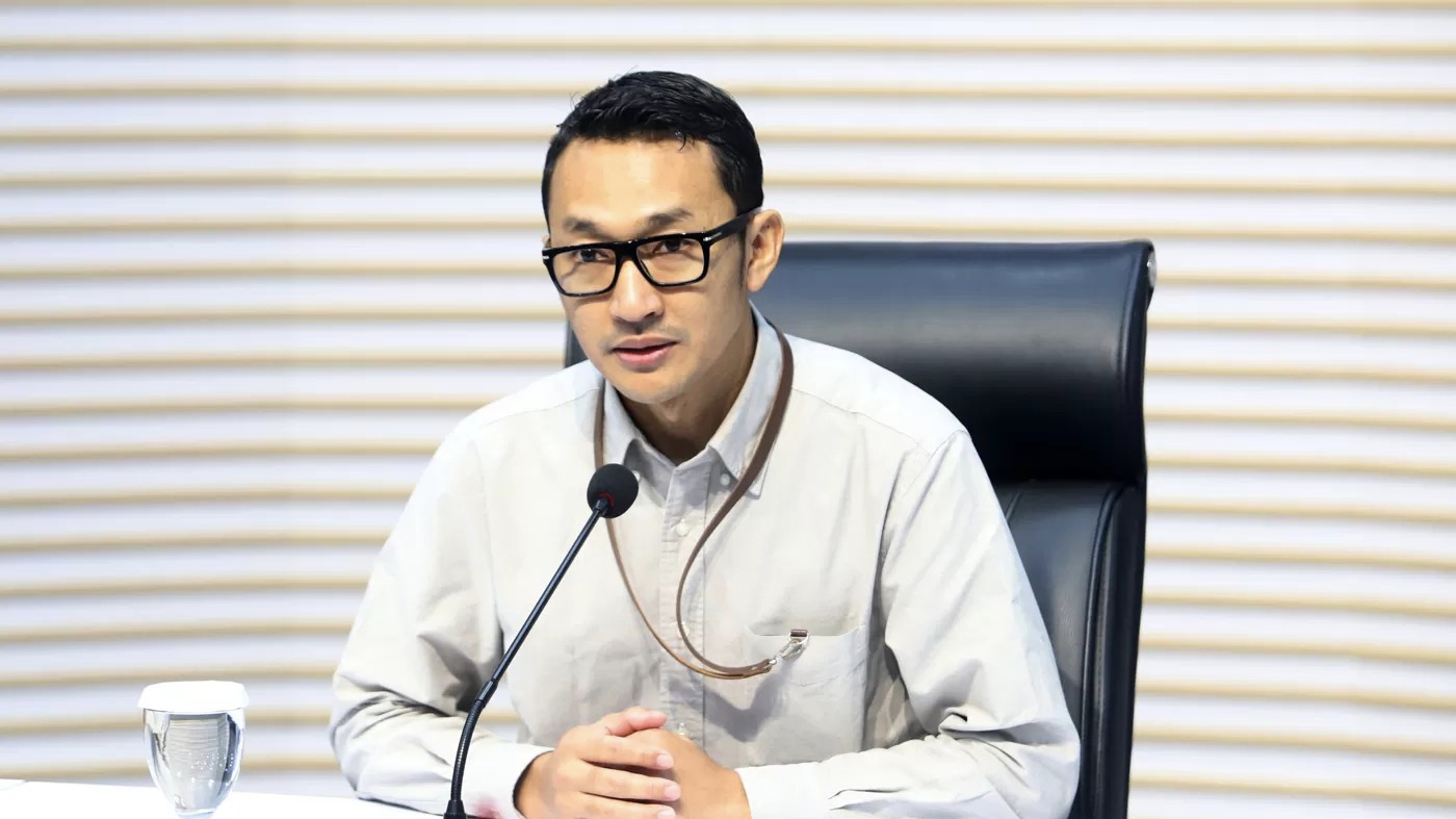 KPK memeriksa pejabat PT Wika terkait dugaan suap proyek jalur kereta DJKA.