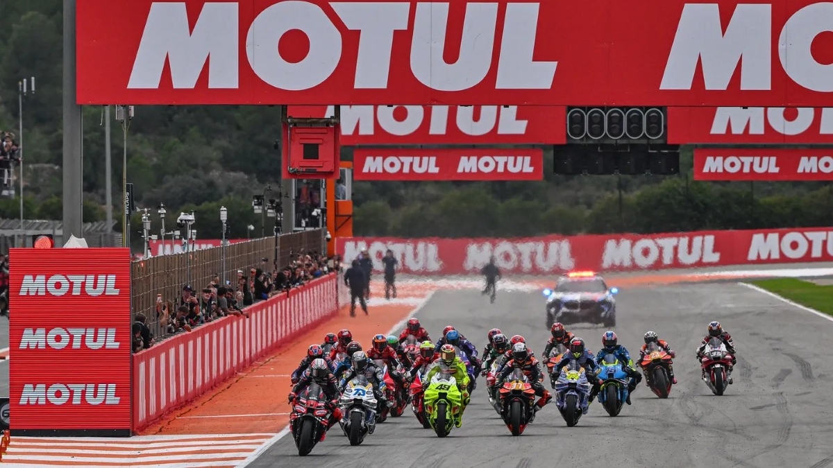 Panduan lengkap Tes Resmi MotoGP Valencia 2025 di Sirkuit Ricardo Tormo.