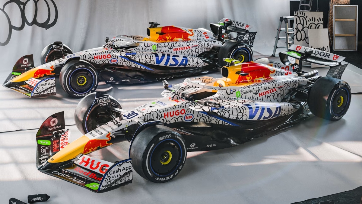Pembaruan Racing Bulls ungkap keputusan susunan pembalap F1 2026.