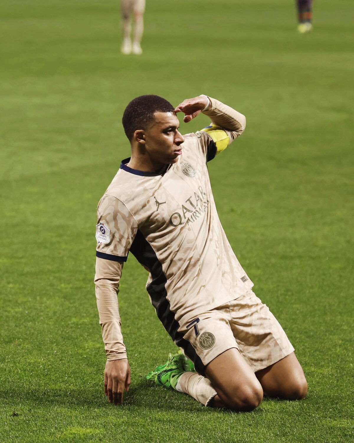 SENGEKA GAJI: Mbappe dan PSG memanas urusan gaji