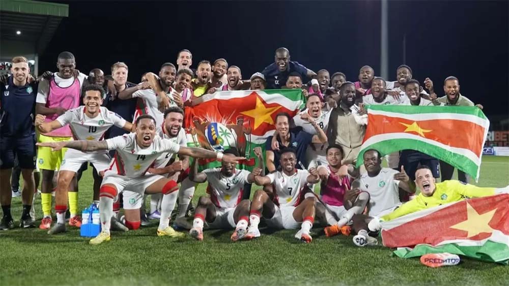 Suriname berhasil mengalahkan El Savador dan berhak menggusur ranking FIFA Timnas Indonesia.