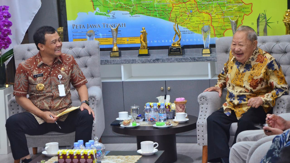 Menjelang Penetapan UMP 2026, Gubernur Jateng Serap Aspirasi Pengusaha dan Buruh: Tunggu Regulasi Resmi Pemerintah Pusat