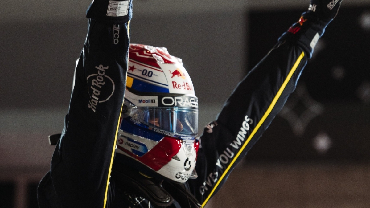 Kemenangan impresif Max Verstappen di F1 GP Las Vegas memperkecil selisih poin.