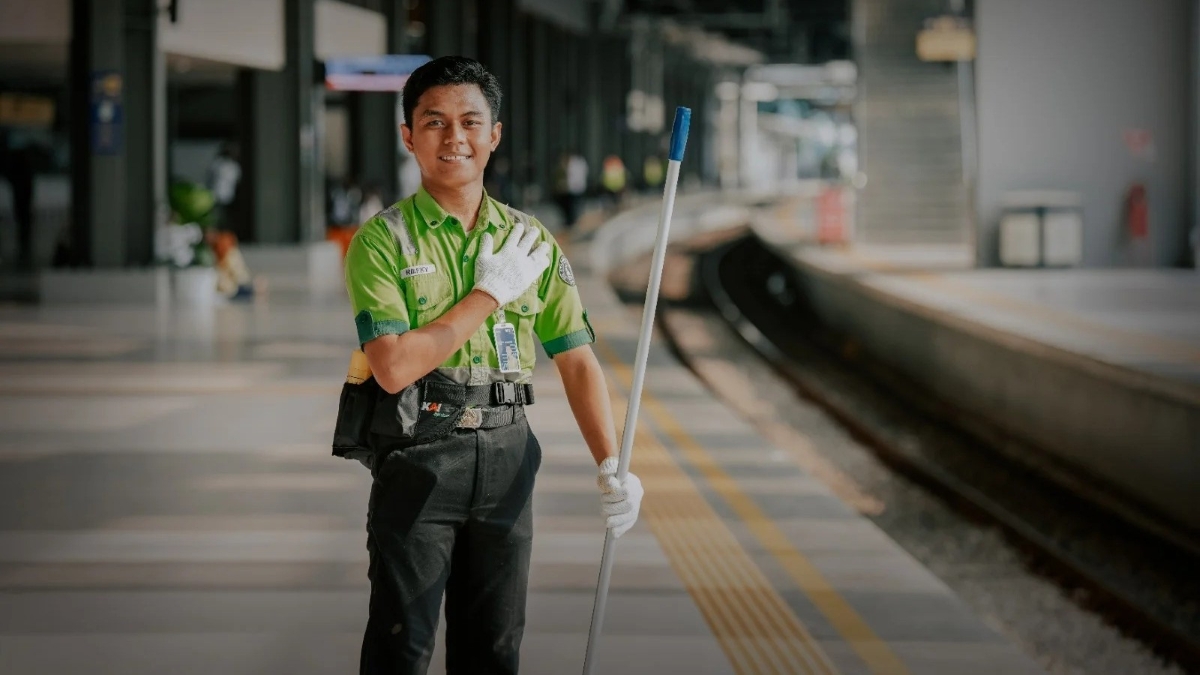 KAI tingkatkan layanan, kebersihan, dan kapasitas perjalanan.