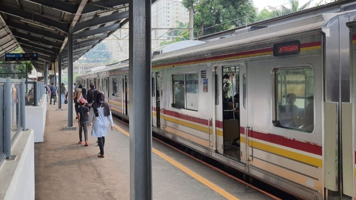 Stasiun Duren Kalibata mencatat hampir 10 juta pergerakan pengguna.