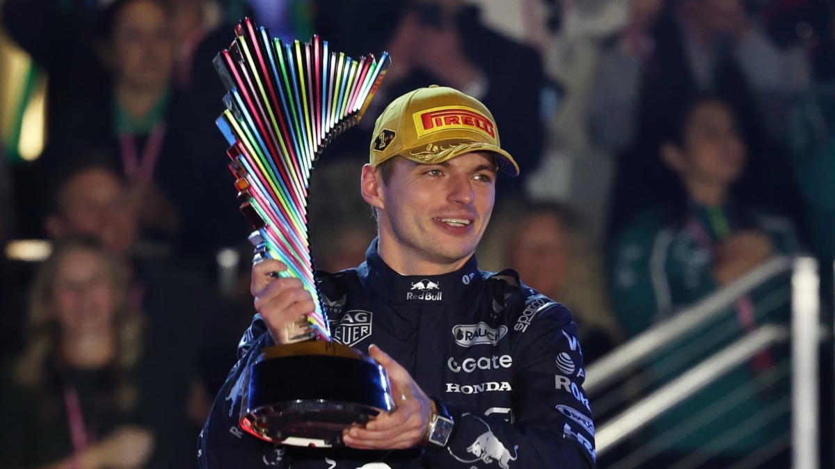 Diskualifikasi Norris dan Piastri di F1 GP Las Vegas 2025 membuka kembali peluang Max Verstappen.