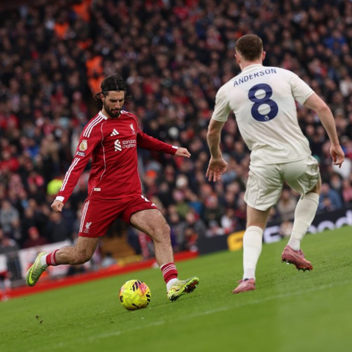 RAWAN TERPELESET: Liverpool akan menjamu PSV Eindhoven di Liga Champions