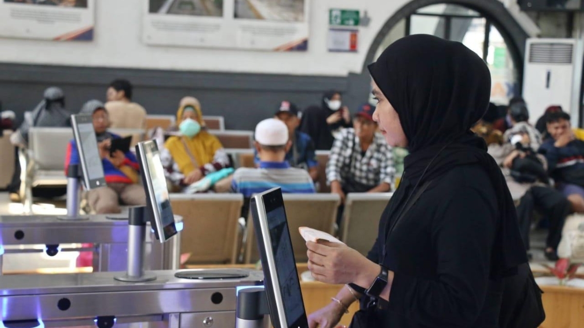 Teknologi Face Recognition KAI tingkatkan efisiensi.
