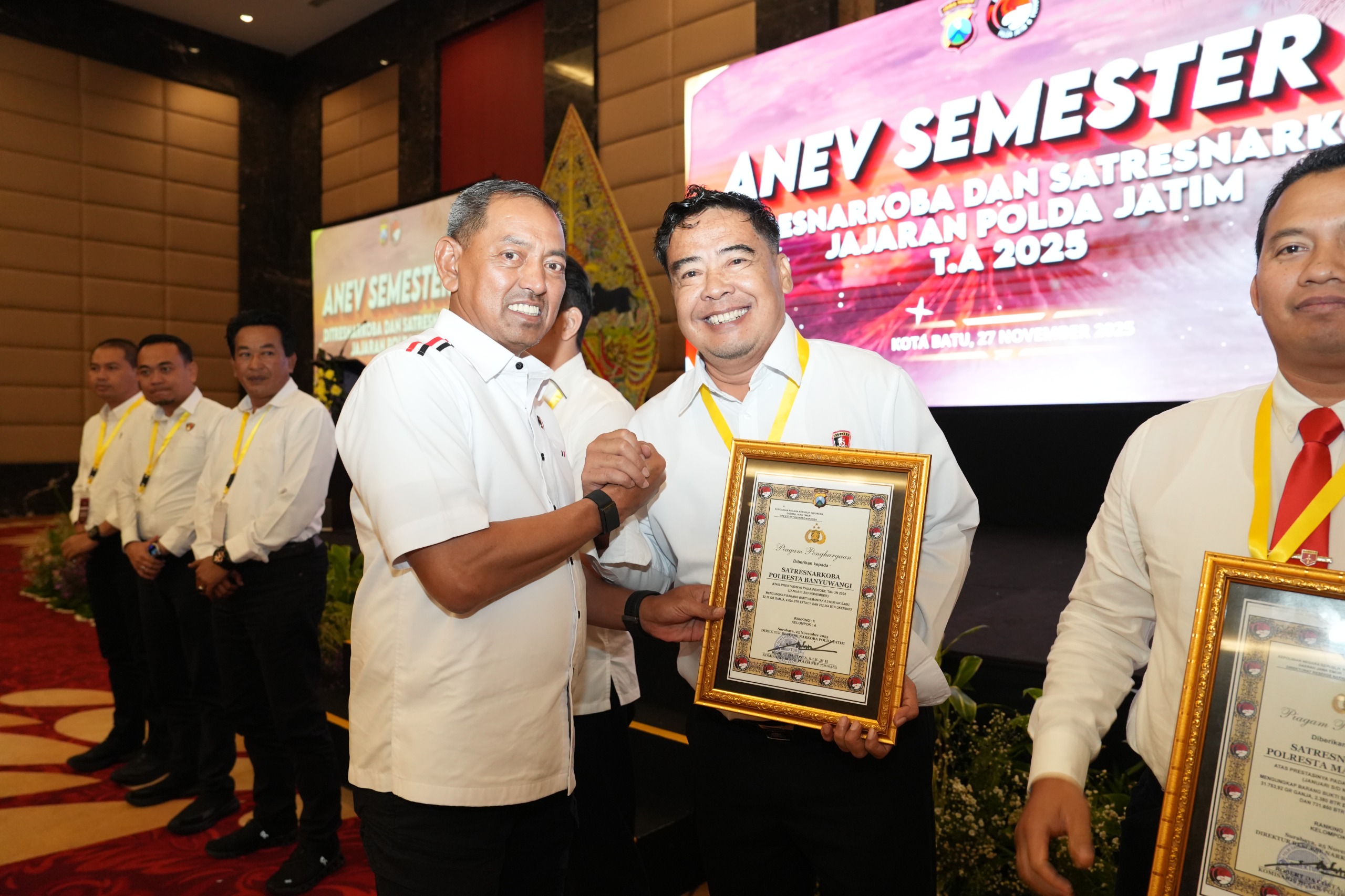 Polresta Banyuwangi raih Juara II Ditresnarkoba Polda Jatim 2025.