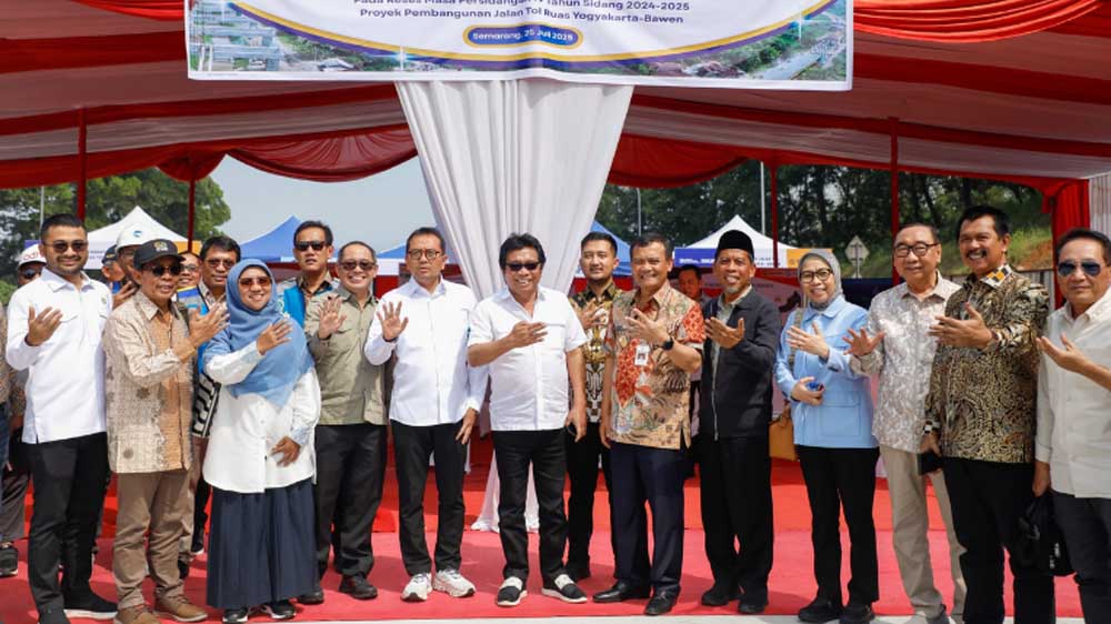 Anggota Komisi V DPRD RI melakukan kunjungan kerja di lokasi proyek pembangunan jalan tol ruas Yogyakarta-Bawen, Juni 2025 lalu.