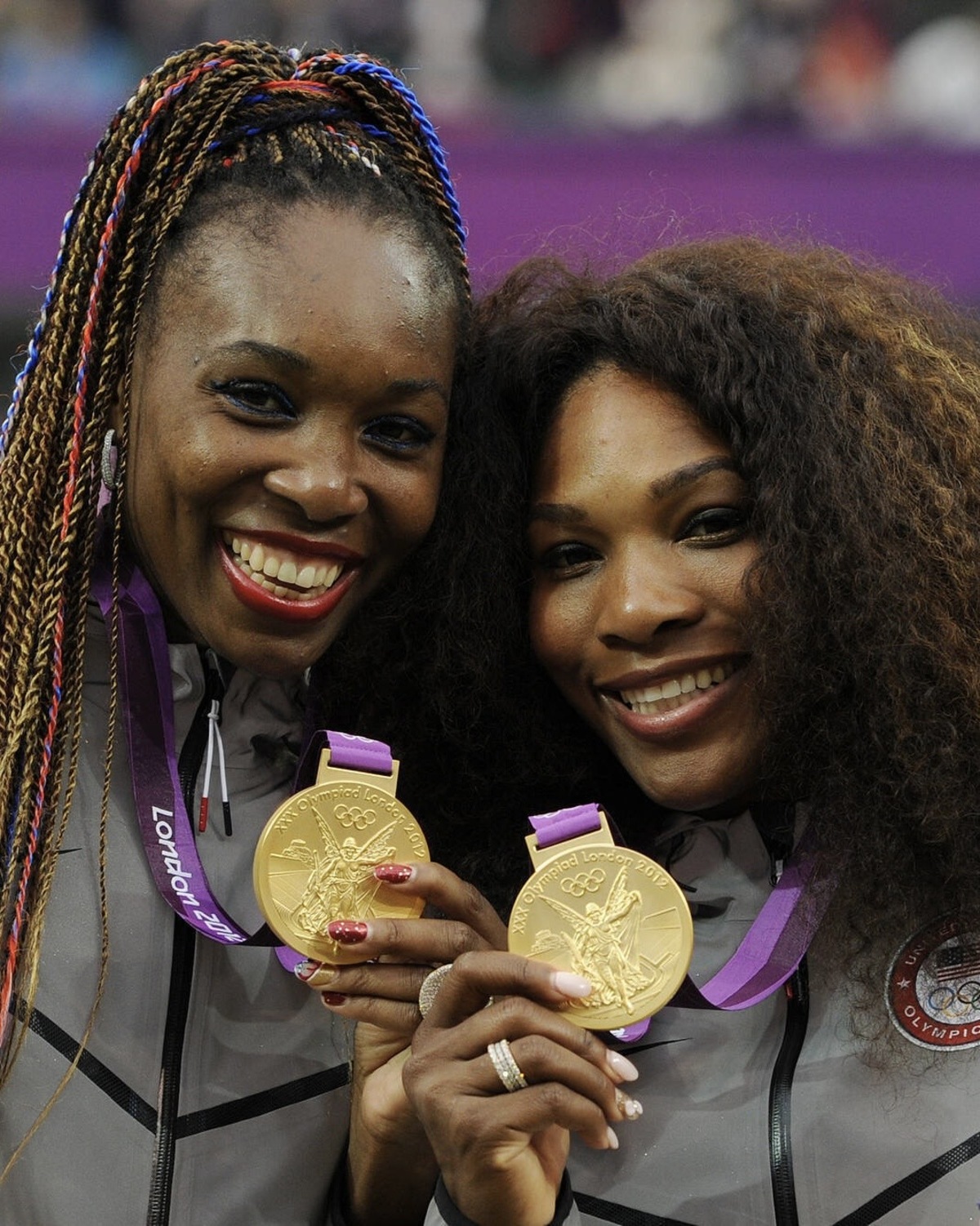 BERSUDARA: Venus dan Serena Williams dikenal ratu tenis