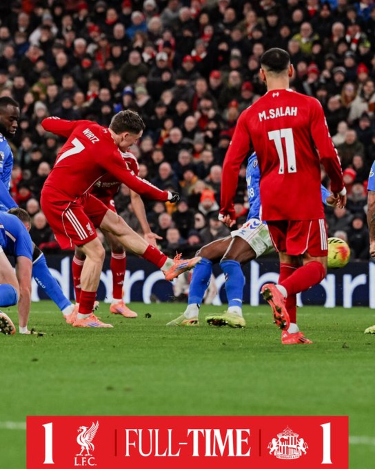 WASPADA: Liverpool akan menantang tuan rumah Leeds United dalam lanjutan Premier League