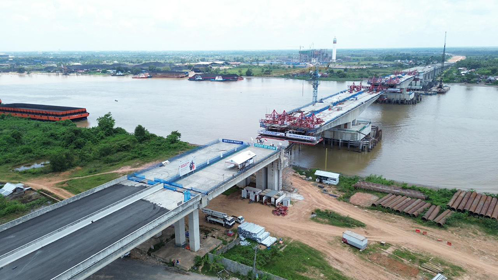 Progres Tol Palembang&ndash;Betung capai 85,74 Persen. Jembatan Sungai Musi dibangun metode Balance Cantilever, perkuat konektivitas Sumsel dan JTTS.