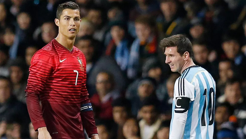 Cristiano Ronaldo (Portugal) vs Lionel Messi (Argentina).