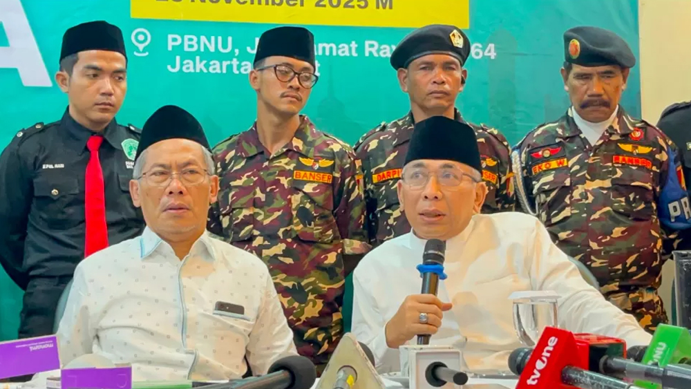 Ketum PBNU KH Yahya Cholil Staquf menggelar silaturahmi bersama para alim ulama di tengah memanasnya isu pemakzulan yang mencuat usai Rapat Harian Syuriyah beberapa hari lalu.