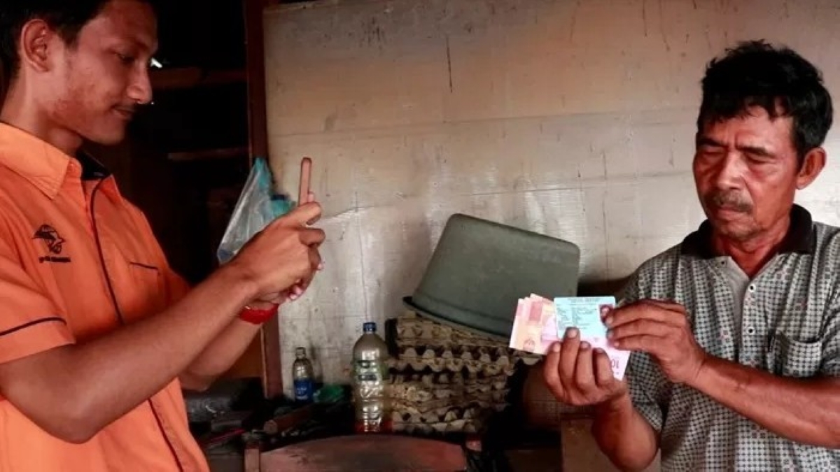 Panduan lengkap memahami desil kesejahteraan dan cara cek penerima bansos 2025.