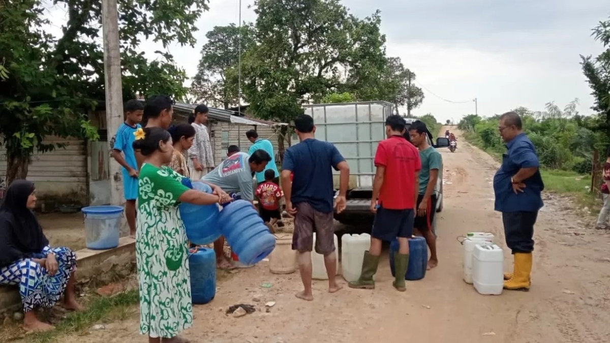 Banjir besar di Aceh Tamiang hilangkan desa hingga lumpuhkan pariwisata.
