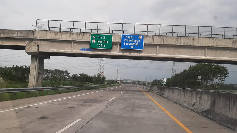 Jalan tol Probowangi yang kini berganti nama Prosiwangi ruas Gending-Paiton dibuka fungsional pada libur Nataru 2025-2026 mendatang.