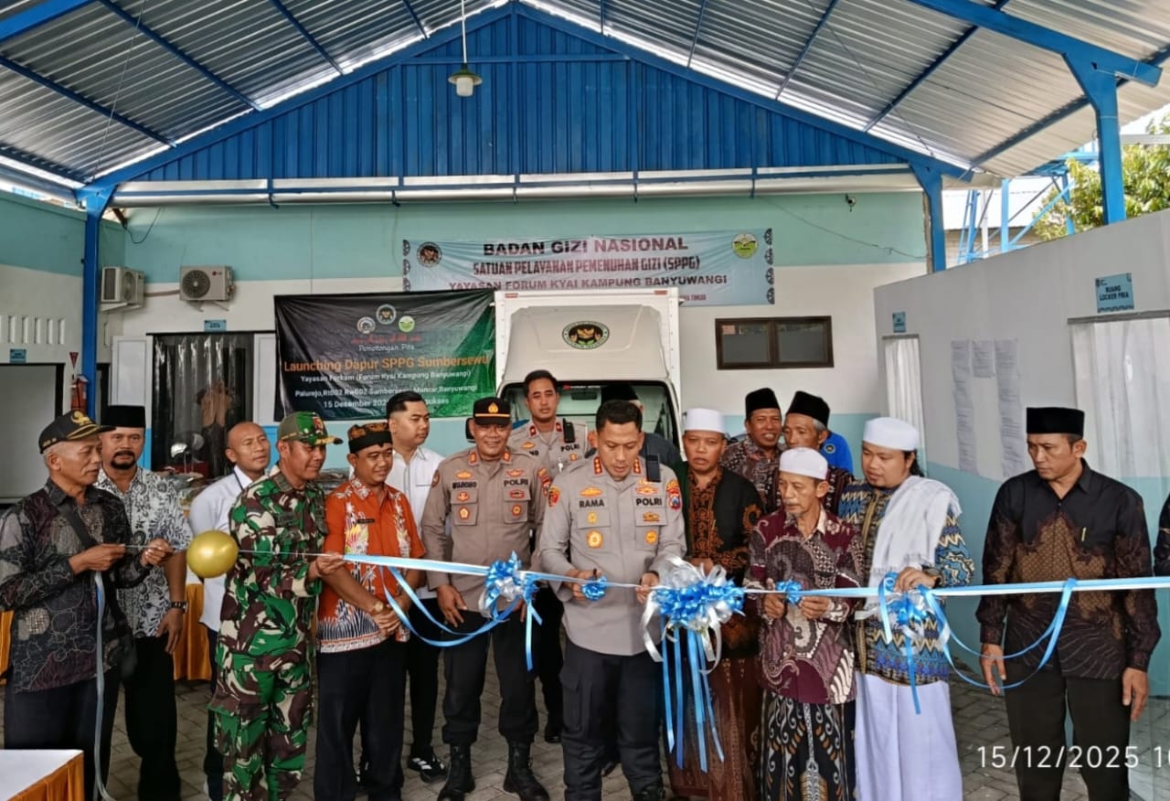 Kapolresta Banyuwangi meresmikan SPPG Yayasan Forkam di Muncar.