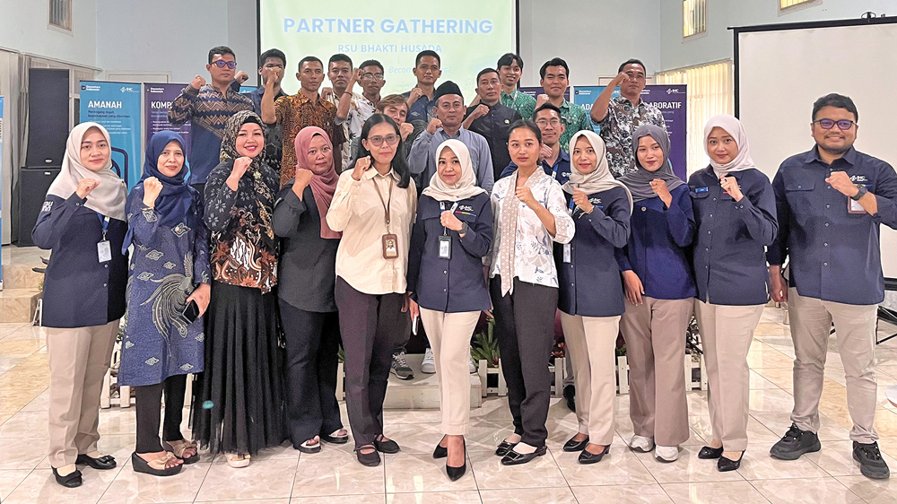 PERERAT HUBUNGAN: Jajaran RSU Bhakti Husada bersama agen CPMI mengikuti gathering kemitraan pada Selasa (16/12).
